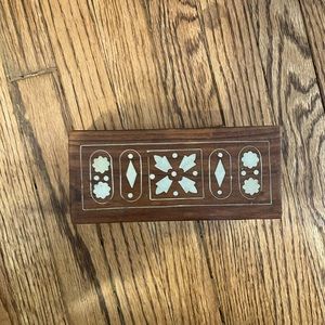 Vintage wood box with design